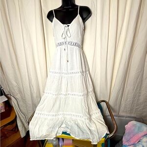 Gorgeous Bohemian Style Layered 100% Cotton Eyelet StraplesSundress Women's Sz S